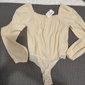 NWT Boutique Cream Body Suit - Small